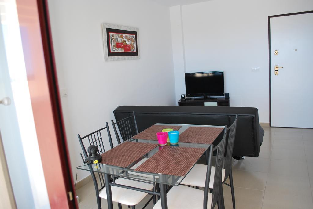 Apartment Mojon Hills イスラ・プラナ 部屋 写真